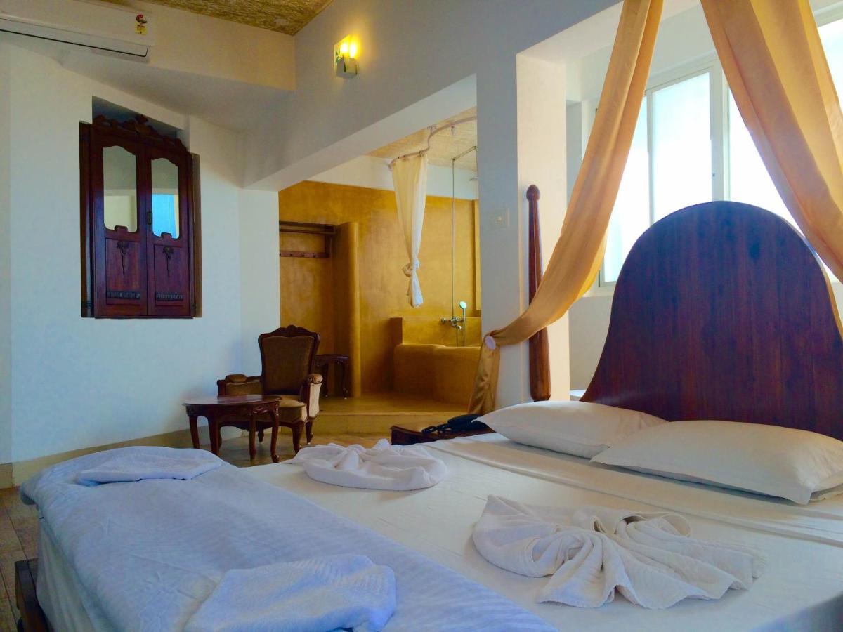 Pirache Art Hotel & Spa, Calangute Buitenkant foto