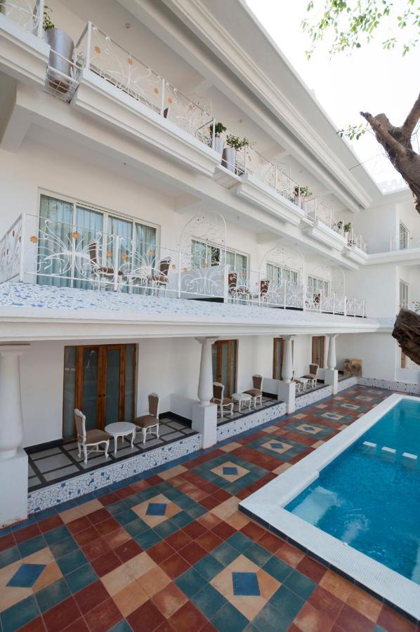Pirache Art Hotel & Spa, Calangute Buitenkant foto
