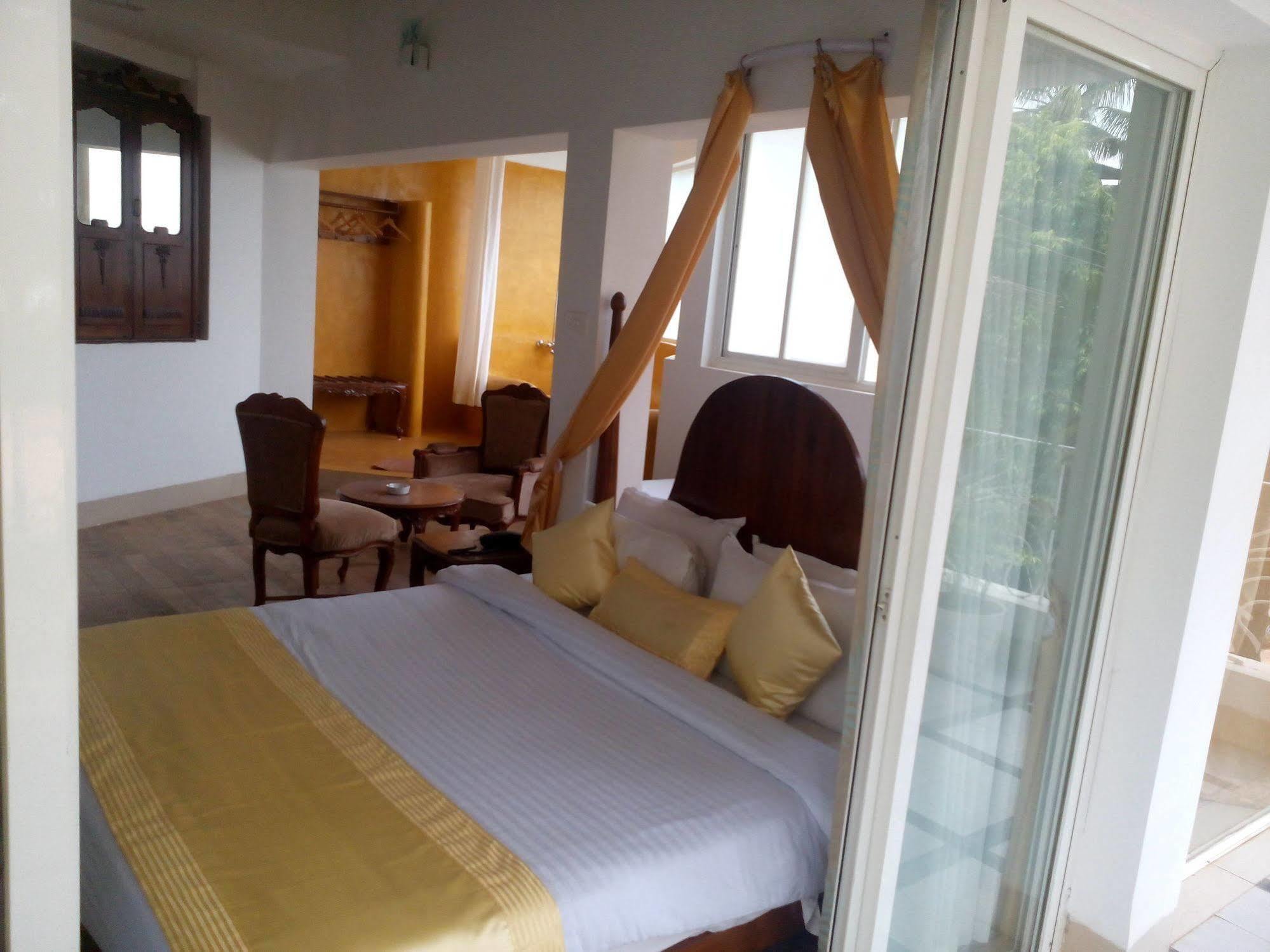 Pirache Art Hotel & Spa, Calangute Buitenkant foto