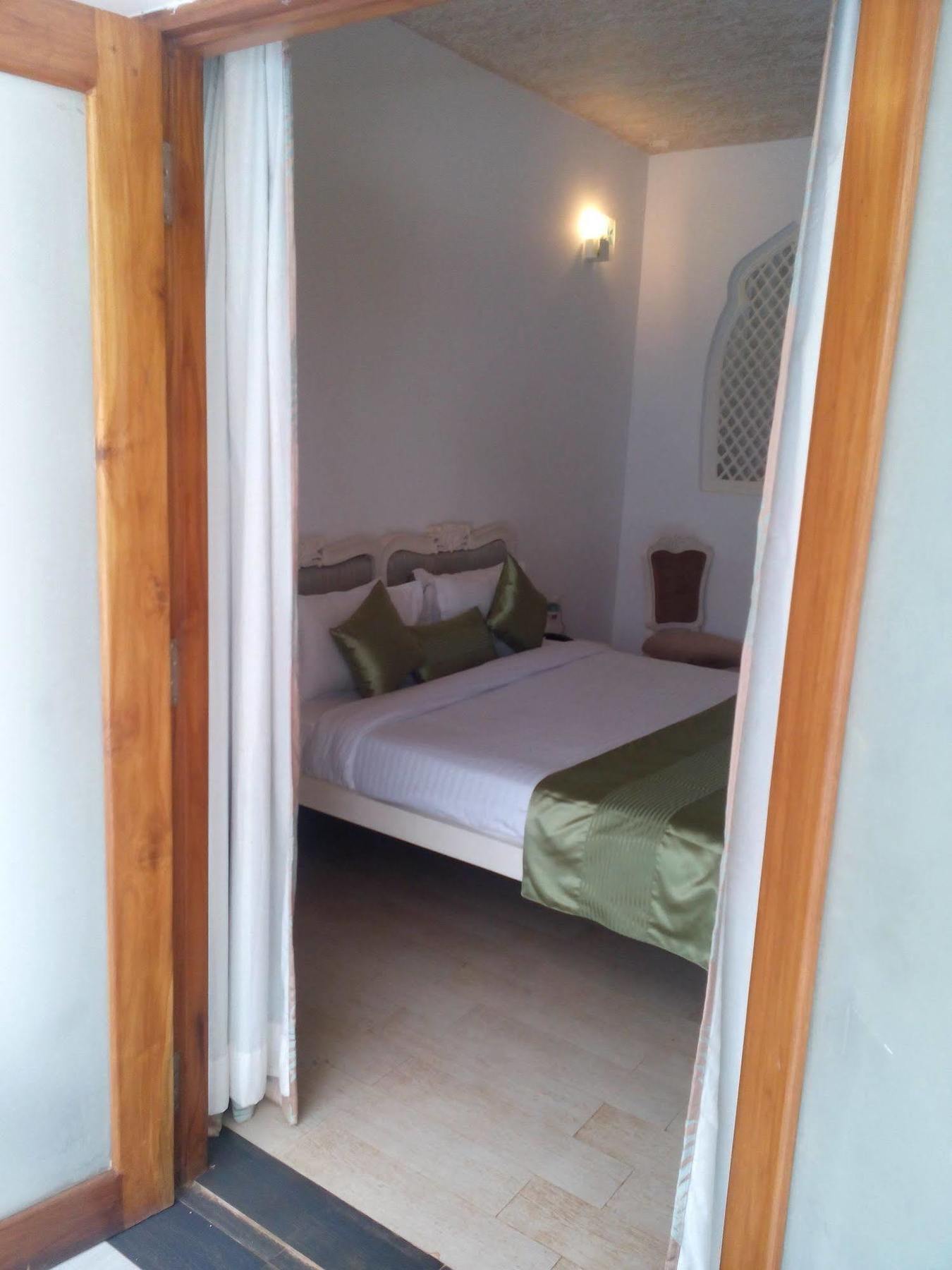 Pirache Art Hotel & Spa, Calangute Buitenkant foto